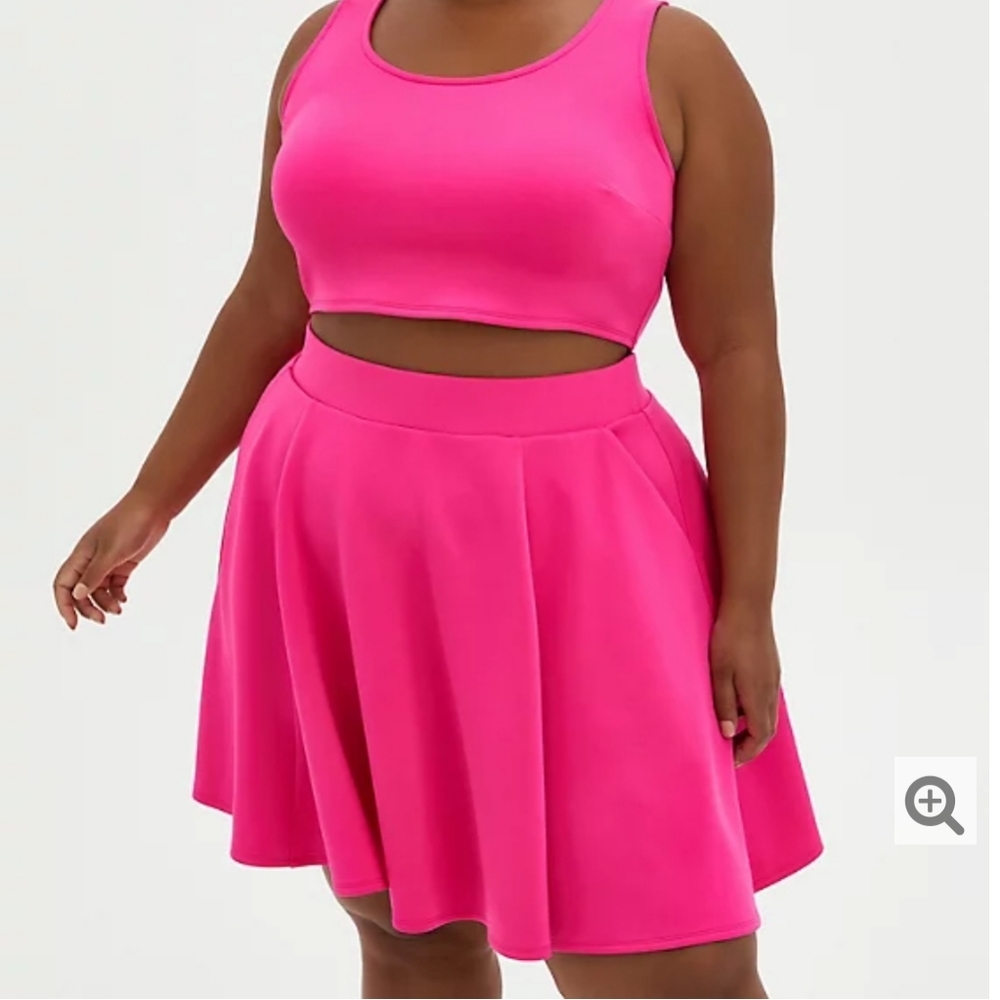 Torrid 2 Piece Scuba skirt set